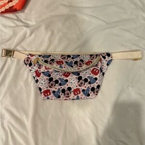 Disney Mickey Mouse Patterned Pink Belt Bag
